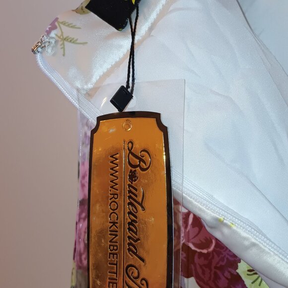 Elderflower 1950s Floral Swing Skirt, XL, NWT - Picture 5 of 11